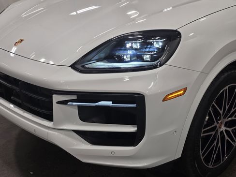 New 2026 Porsche Cayenne E-Hybrid image 32