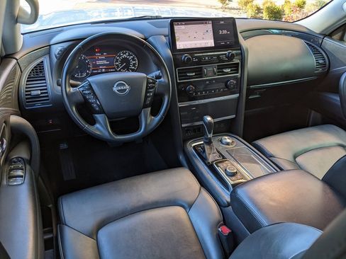 Used 2021 Nissan Armada SV image 12