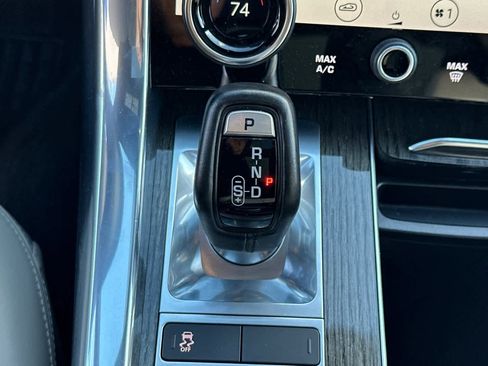 Used 2022 Land Rover Range Rover Sport HSE Silver Edition image 21
