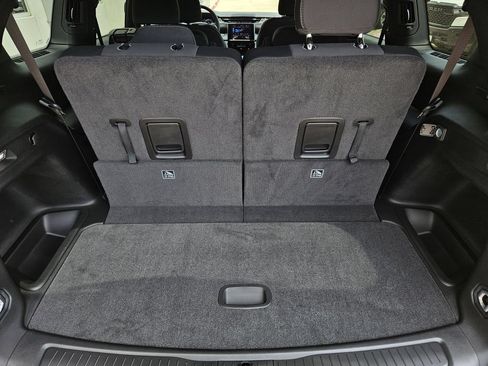 New 2026 Jeep Grand Cherokee L Laredo AWD/4WD image 24