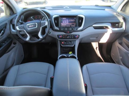 Used 2020 GMC Terrain SLT w/ Preferred Package image 12