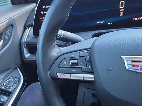 Used 2025 Cadillac XT4 Premium Luxury w/ Cold Weather Package FWD image 29