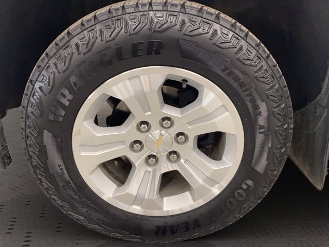 Used 2017 Chevrolet Silverado 1500 LT w/ All Star Edition AWD/4WD image 15