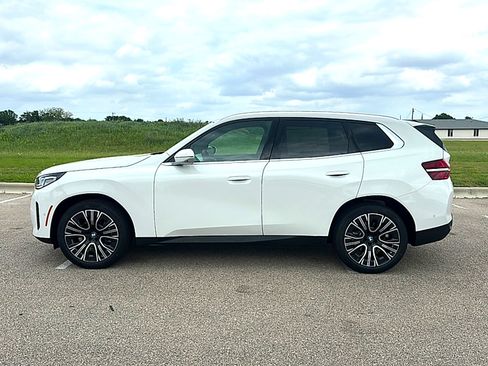 New 2026 BMW X3 xDrive30i w/ Premium Package AWD/4WD image 5