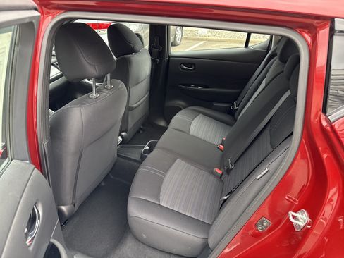 Used 2024 Nissan Leaf SV Plus FWD image 17