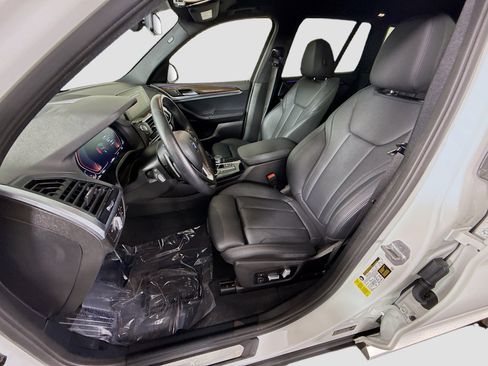 Used 2021 BMW X3 sDrive30i w/ Premium Package image 22