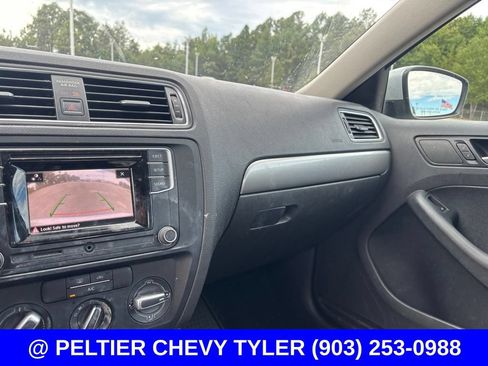 Used 2018 Volkswagen Jetta S FWD image 15