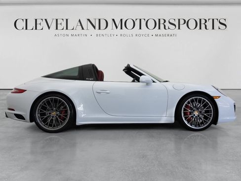 Used 2018 Porsche 911 Targa 4S AWD/4WD image 14