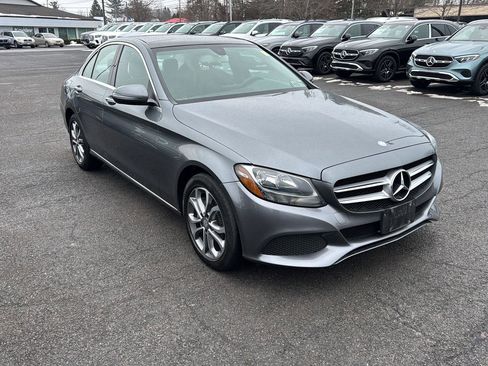 Used 2017 Mercedes-Benz C 300 4MATIC Sedan image 7