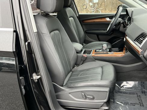 Used 2022 Audi Q5 2.0T Premium image 26