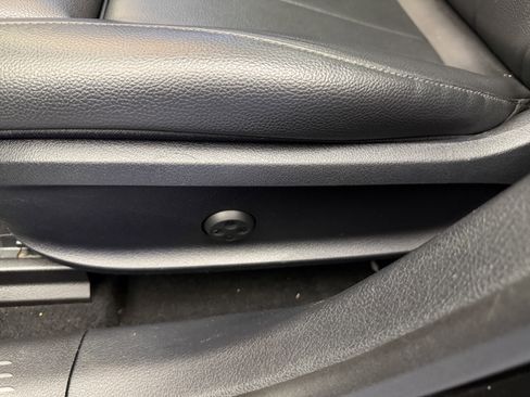 Used 2019 Mercedes-Benz A 220 4MATIC image 13