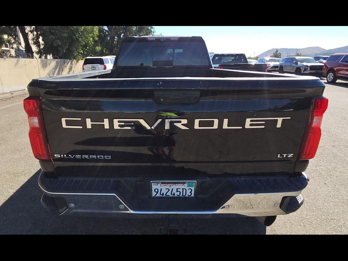 Used 2021 Chevrolet Silverado 3500 LTZ AWD/4WD image 22