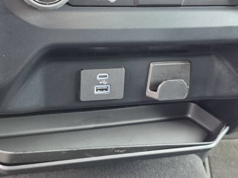 Used 2023 Ford F150 XL RWD image 18