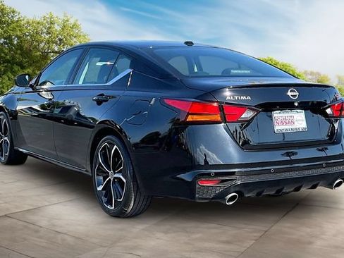 Certified 2024 Nissan Altima 2.5 SR FWD image 4
