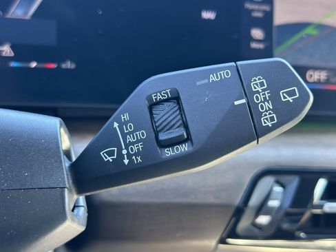 Used 2023 BMW X1 xDrive28i w/ Premium Package image 35