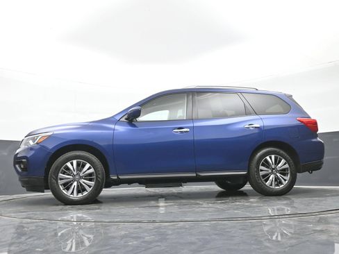 Used 2020 Nissan Pathfinder SV AWD/4WD image 47