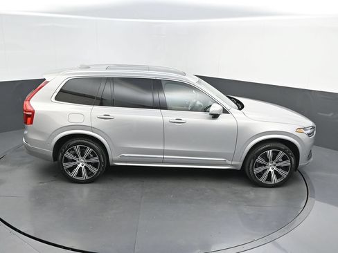Certified 2025 Volvo XC90 B6 Ultra w/ Protection Package AWD/4WD image 28