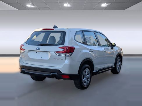 Used 2024 Subaru Forester image 9