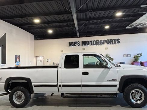 Used 2001 Chevrolet Silverado 2500 LS image 5