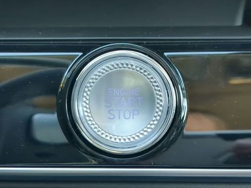 New 2026 Genesis GV70 2.5T Advanced image 26