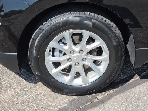 Used 2020 Chevrolet Equinox LS w/ LS Convenience Package FWD image 26
