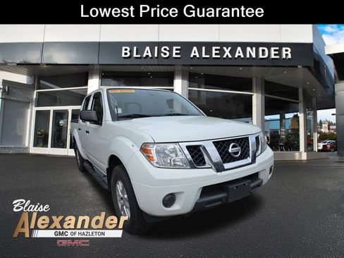 Used 2019 Nissan Frontier SV AWD/4WD image 1
