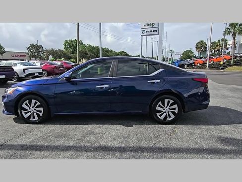 Used 2020 Nissan Altima 2.5 S FWD image 28