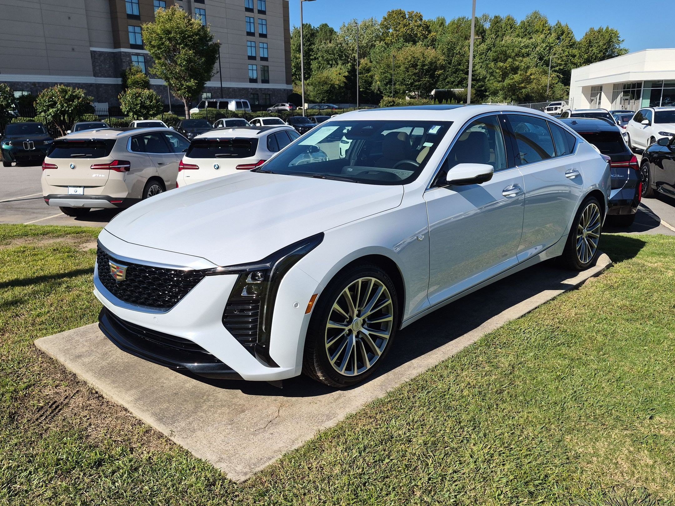 Used 2026 Cadillac CT5 Premium Luxury RWD image 7