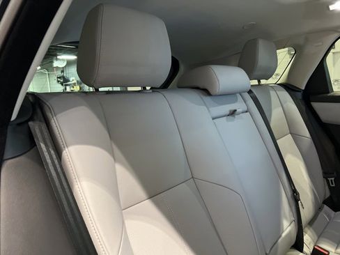 Used 2025 Land Rover Range Rover Velar S image 49