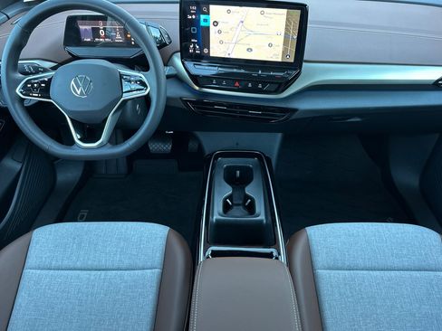 Used 2023 Volkswagen ID.4 Pro image 14