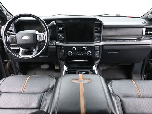 Certified 2023 Ford F250 Platinum image 16