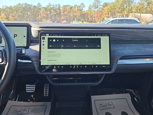 Used 2022 Rivian R1T Launch Edition image 25