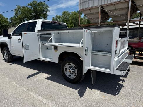 Used 2022 Chevrolet Silverado 2500 W/T w/ WT Convenience Package RWD image 4