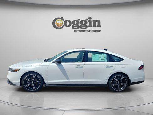 New 2026 Honda Accord SE image 2