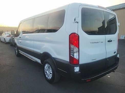 Used 2023 Ford Transit 350 XLT image 4