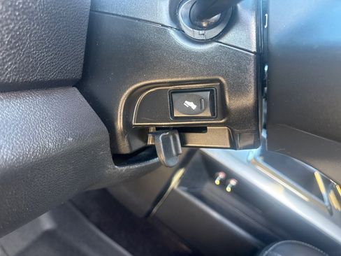 Used 2014 RAM 1500 Sport w/ Convenience Group image 24