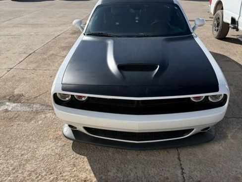 Used 2020 Dodge Challenger R/T Scat Pack w/ T/A Package image 2