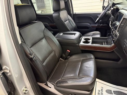 Used 2018 GMC Sierra 2500 SLT w/ Snow Plow Prep Package image 23