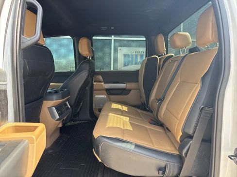 Used 2025 Ford F350 Lariat w/ FX4 Off-Road Package image 9