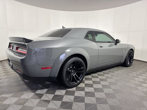 Used 2023 Dodge Challenger R/T Scat Pack image 6