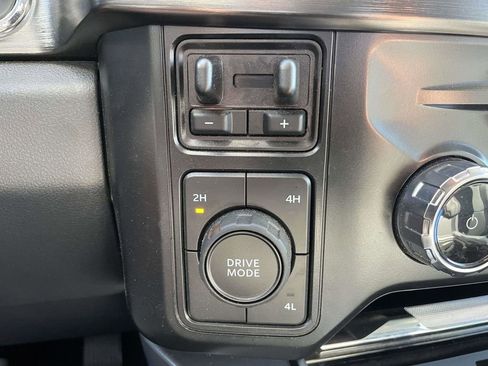 Used 2024 Ford F350 Lariat w/ FX4 Off-Road Package image 23