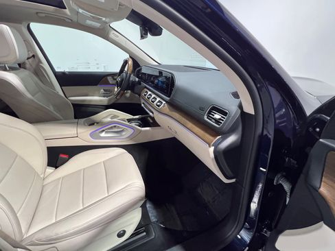 Used 2022 Mercedes-Benz GLS 450 4MATIC image 47