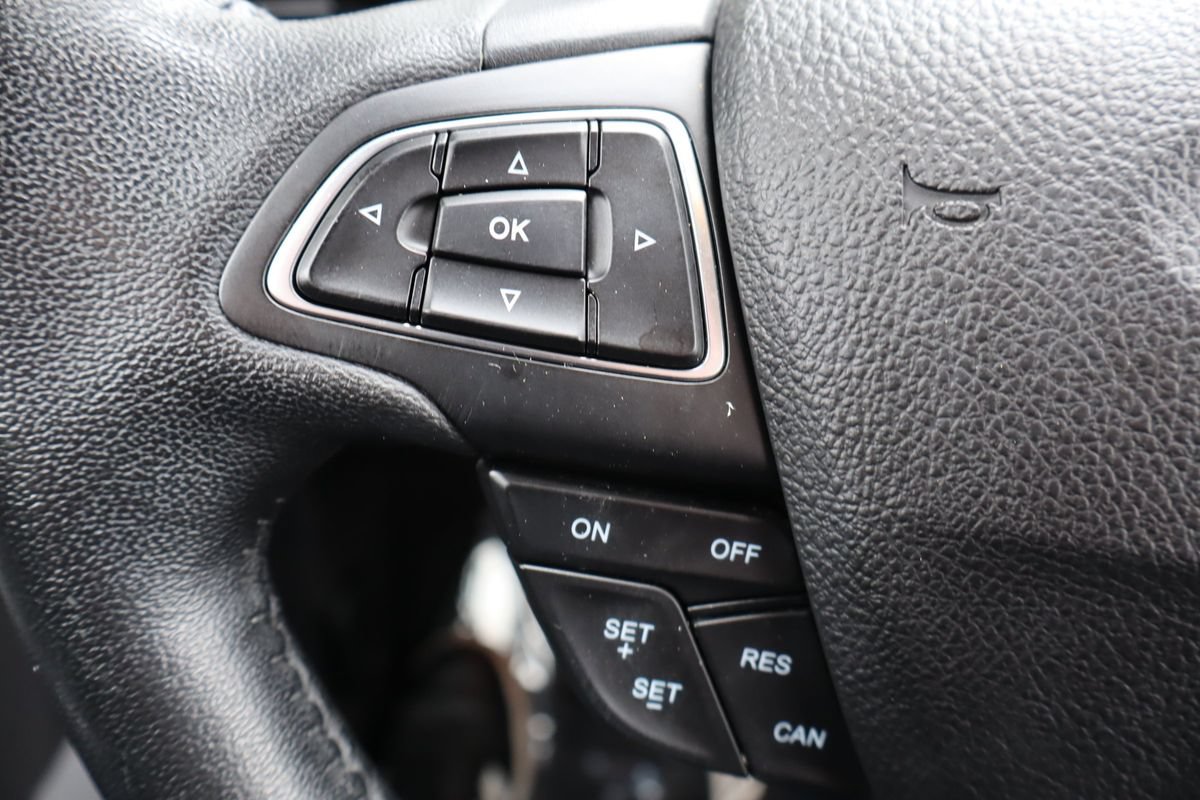 Used 2017 Ford Escape SE w/ SE Leather Comfort Package AWD/4WD image 29