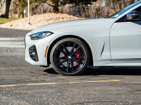 Used 2023 BMW 430i xDrive Coupe w/ M Sport Package image 8