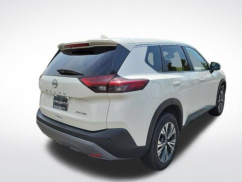 Used 2023 Nissan Rogue SV AWD/4WD image 4