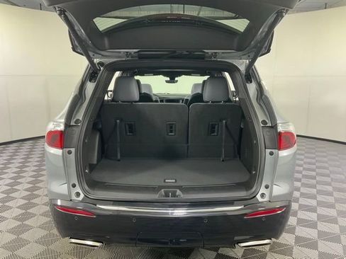 Used 2024 Buick Enclave Essence w/ Experience Buick Package AWD/4WD image 35