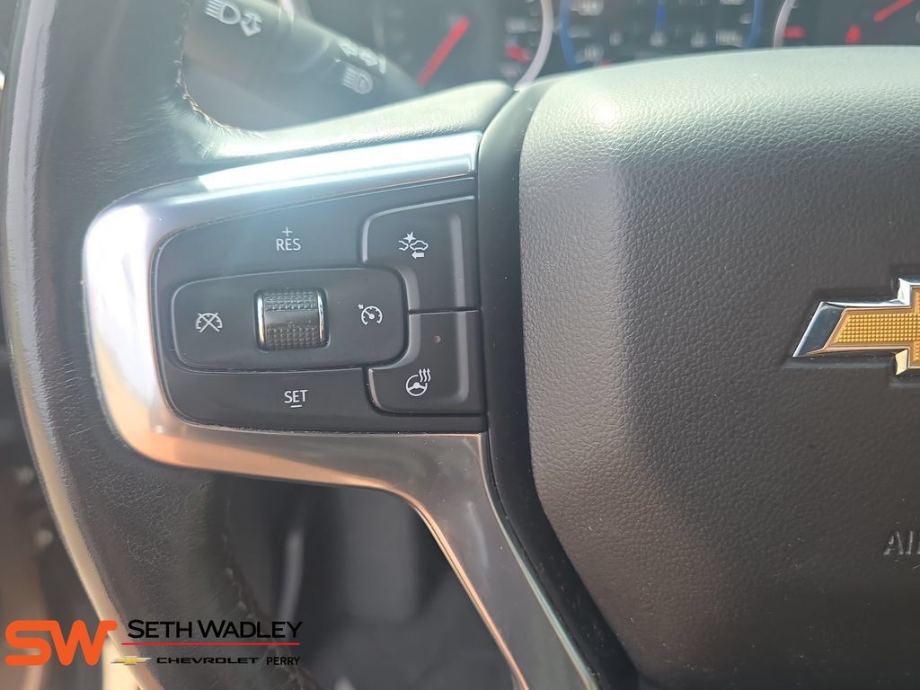 Used 2019 Chevrolet Blazer Premier w/ Driver Confidence II Package AWD/4WD image 17