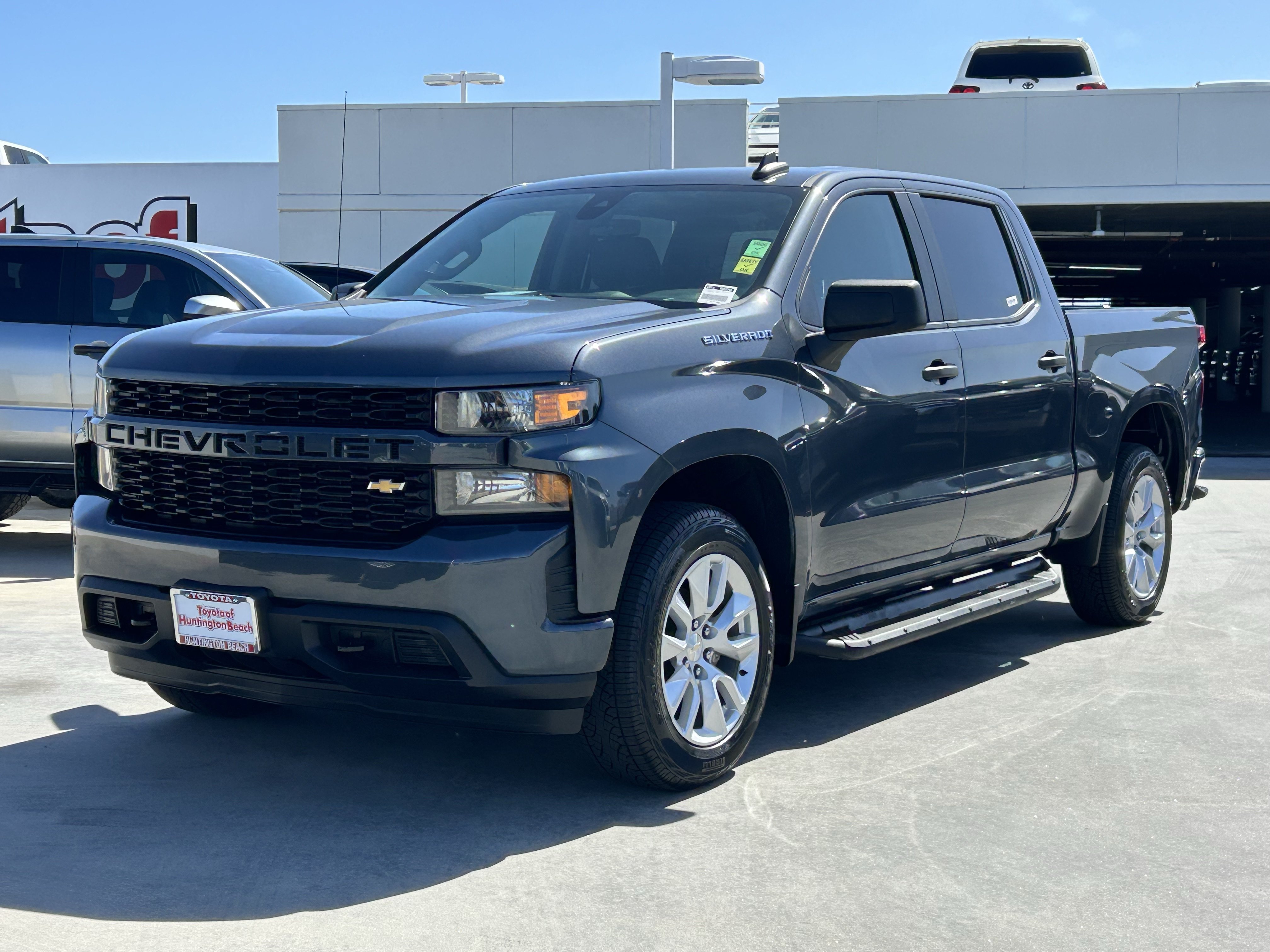 Used 2022 Chevrolet Silverado 1500 Custom w/ Safety Confidence Package AWD/4WD image 6