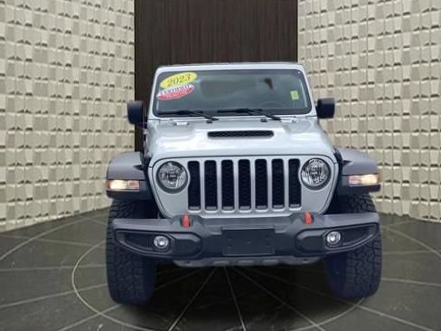 Certified 2023 Jeep Gladiator Mojave w/ Cold Weather Group AWD/4WD image 17