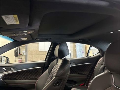 Used 2025 Genesis G70 3.3T Advanced w/ Sport Prestige Package image 31